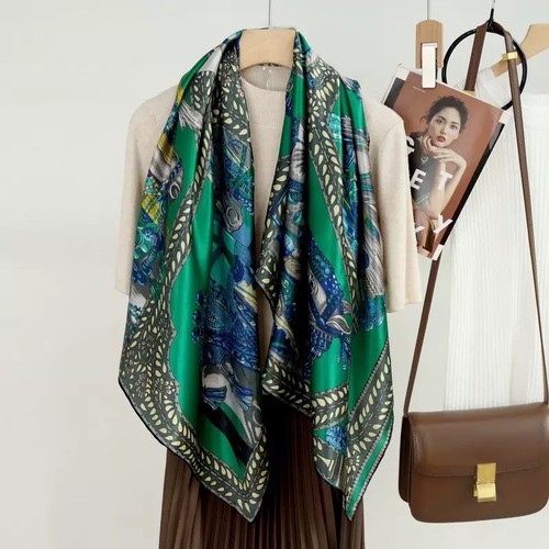 100 mulberry silk scarf - 100%,