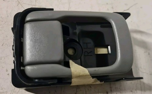 Nissan micra k11 door - nissan, 3