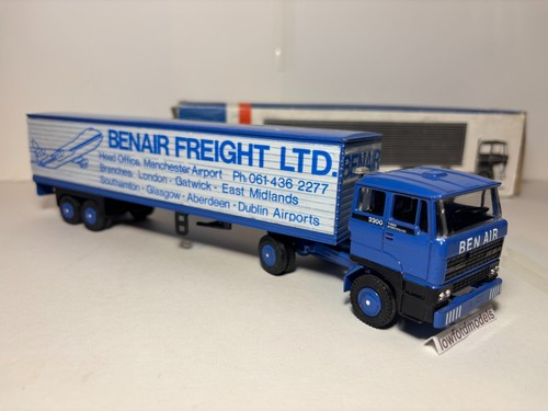 Lion car daf - lion, box