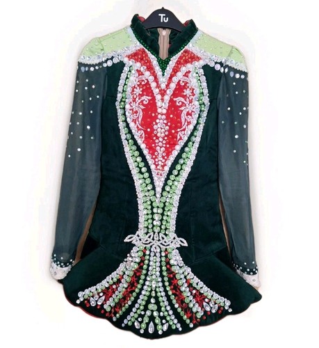 Stunning irish dancing dress - stunning,