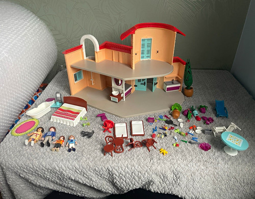 Playmobil rare summer house