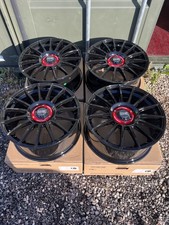 x4 17" OZ 2 Style Alloy Wheels