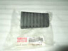 FRONT FOOTBOARD RUBBER RIGHT /