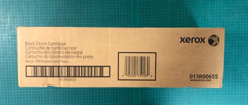 Brand new genuine xerox 700 - xerox,