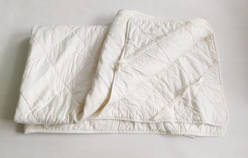 Vispring luxury quilted wool - luxury,