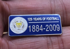 RARE LEICESTER CITY 125 YEARS OF FOOTBALL 1884-2009 ENAMEL PIN BADGE