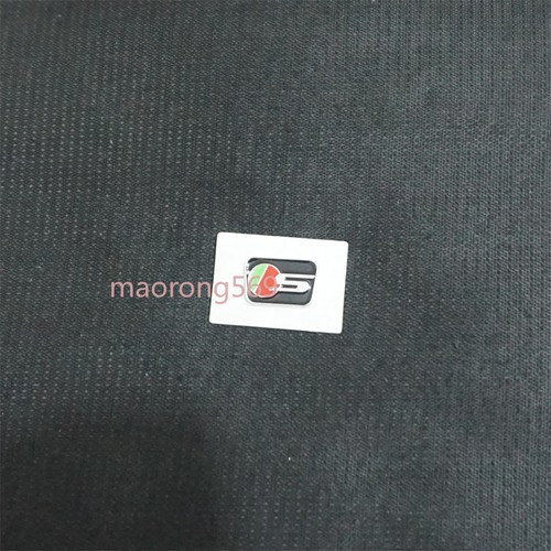 Silver chrome black metal - chrome,