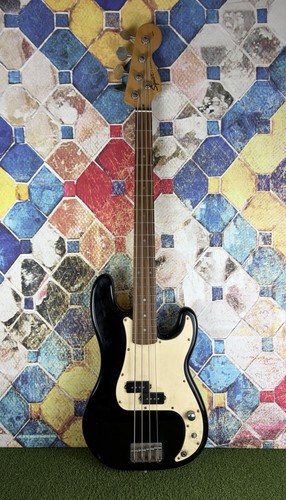 Squier fender affinity - by,