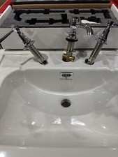 Victorian Bathrrom Sink With Taps 
