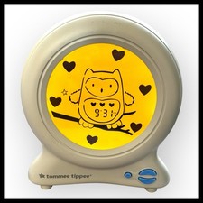 Tommee Tippee Alarm Gro Clock/Sleep Trainer  Ollie the Owl White USB connector