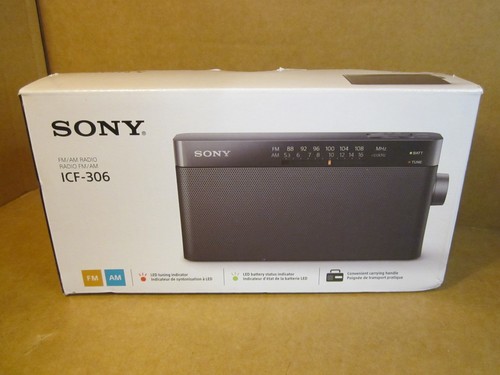 New sony handy - portable, radio