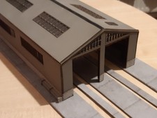 OO Gauge Depot / Hardstanding