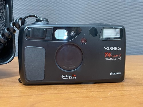 Yashica super 35mm - d,
