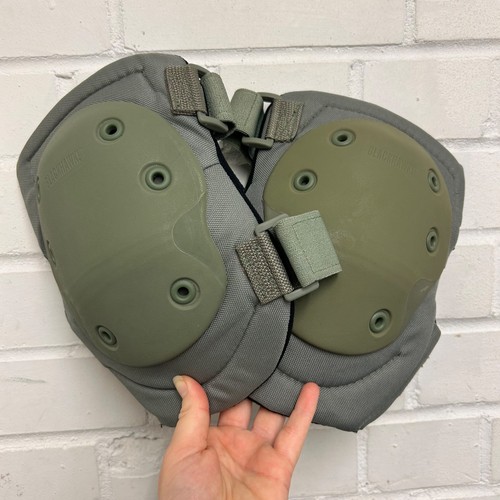 Blackhawk knee pads carry - pads,