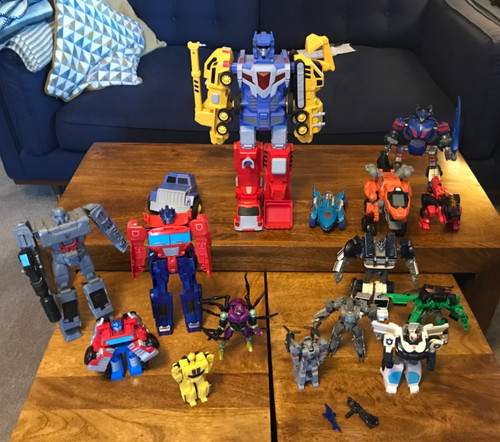 Hasbro transformers figures - hasbro,