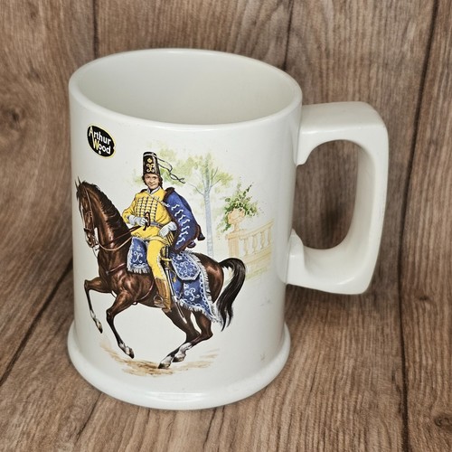 Vintage arthur wood - wood, mug