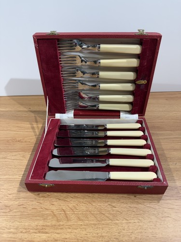 Pristine vintage set faux - set, 6