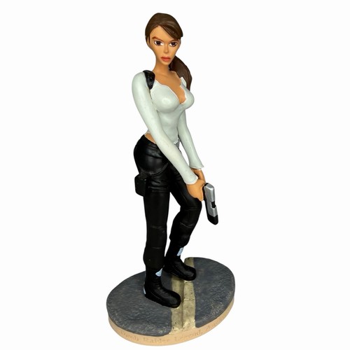 Lara croft angleterre - #53, “angleterre"