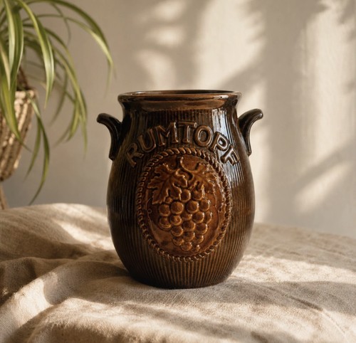 Vintage brown pottery - brown,