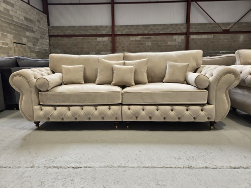 Brand new rio chesterfield - brand,