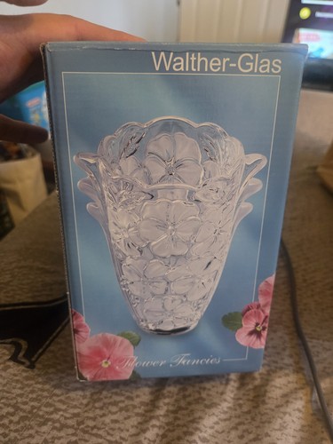 Walthar glass flower - -,