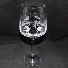 New Laser Etched 'PIGEON ' Wine Glass & Free Gift Box - Unique Pigeon Gift!