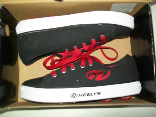 Original heelys skate shoes - ,