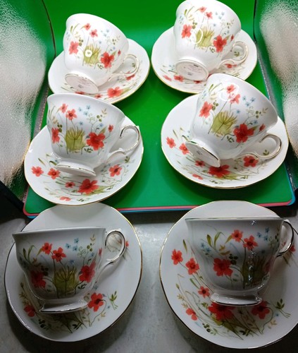 Colclough fine bone china - colclough,