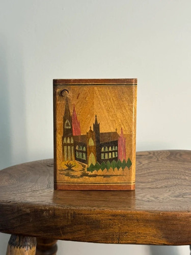 Stunning vintage cigarette - vintage,