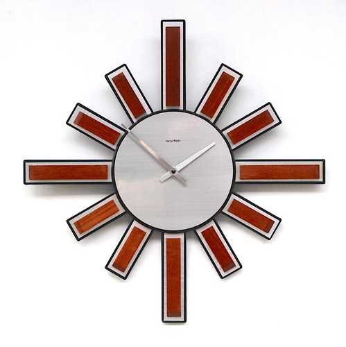 Large 46cm acctim 1970s - 46cm,