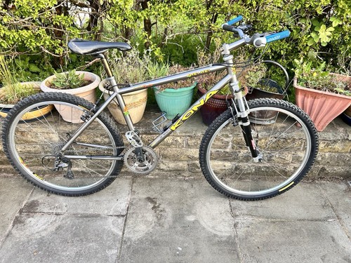 Kona hei custom - kona,