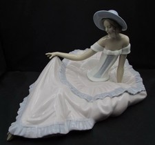 NAO by Lladro Grace Girl Hat