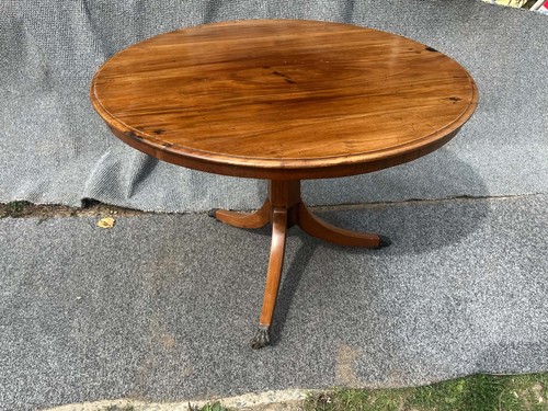 Tilting card table with - tilting,