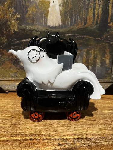 New ghost sleeping while - new,