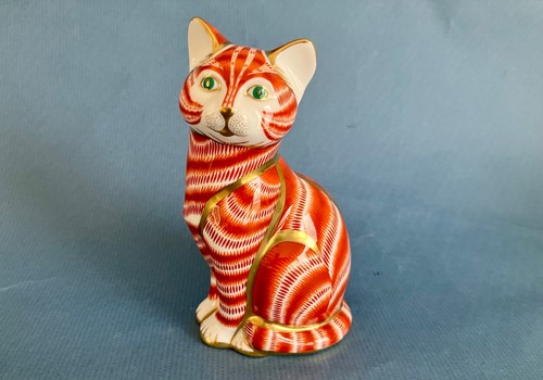 Royal crown derby paperweight - derby,