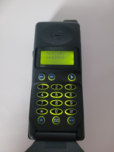 Motorola m301 vintage mobile - motorola,