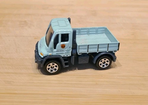Matchbox 2006 mercedes - matchbox,