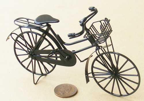 Dolls house bicycle - dolls, ladies