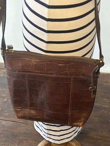 Fossil lchocolate brown - fossil,