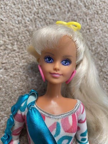 Sindy twist and twirl - twist,