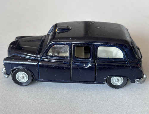 Dinky toys austin taxi - austin,
