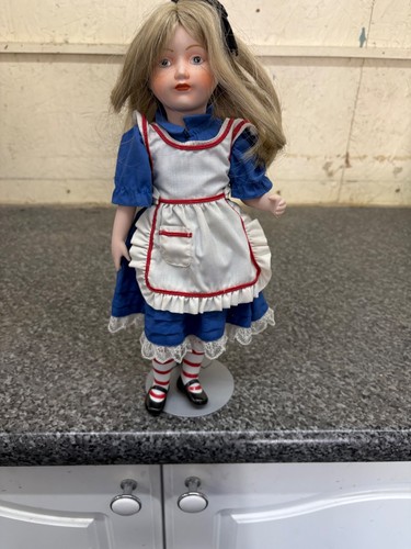 Alice wonderland doll - 13"alice,