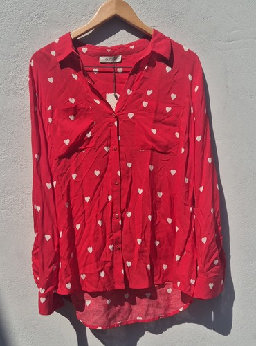Oasis red and white hearts - oasis,