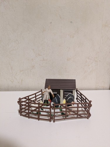Britains chicken coop shed - chicken,