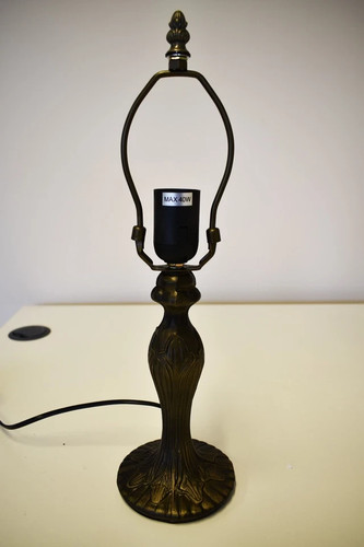 Tiffany table lamp antique - table,