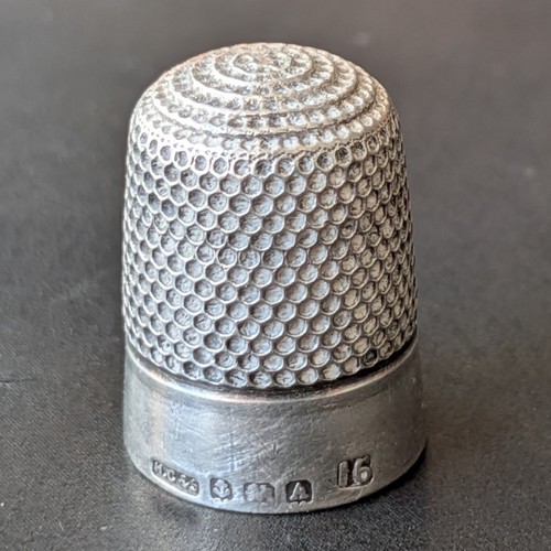 Sterling silver 1925 - 6.9g,