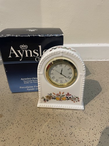Vintage aynsley mantle - clock, ~