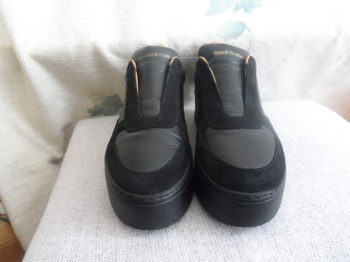 Russell bromley park up - &,