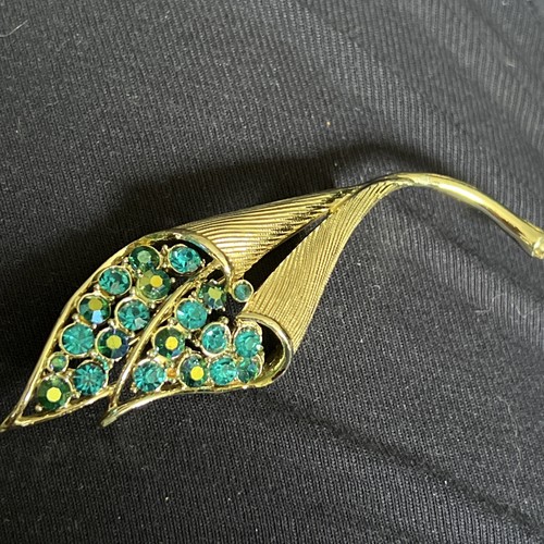 Vintage jewelcraft large - vintage,