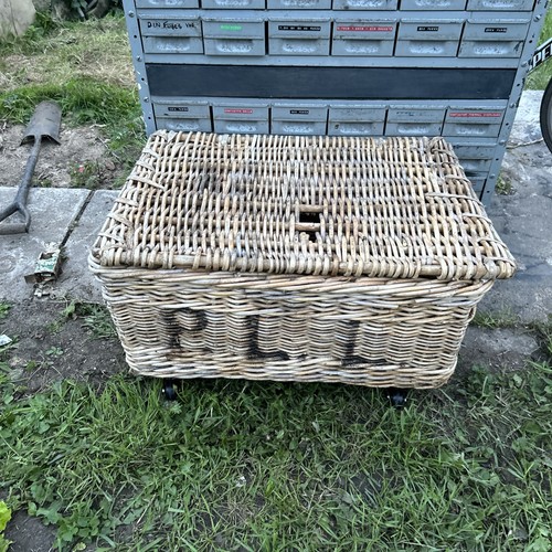 1973 large wicker log - large,